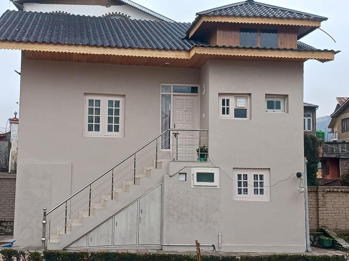 Farsal Villa Srinagar  Ngoại thất bức ảnh
